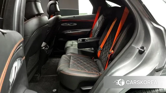 Genesis GV70 2024 Серый из Кореи, фото 3