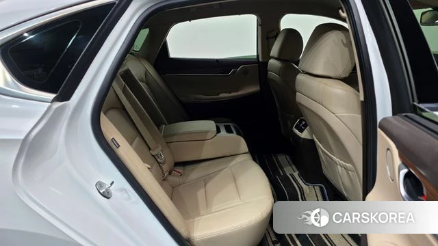 Hyundai Grandeur IG Hybrid 2018 Белый из Кореи, фото 3