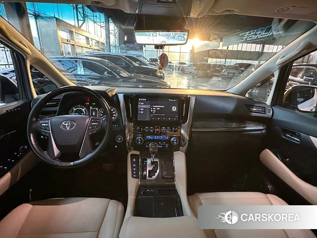 Toyota Elfa 2021 Белый из Китая, фото 3