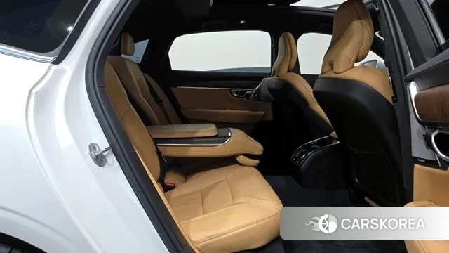 Volvo S90 2023 Белый из Кореи, фото 3