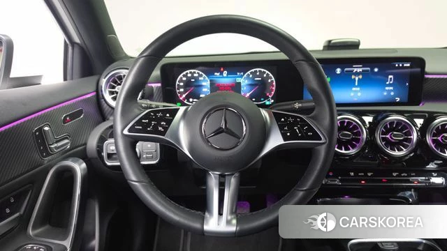 Mercedes-Benz A-Class W177 2025 Белый из Кореи, фото 3