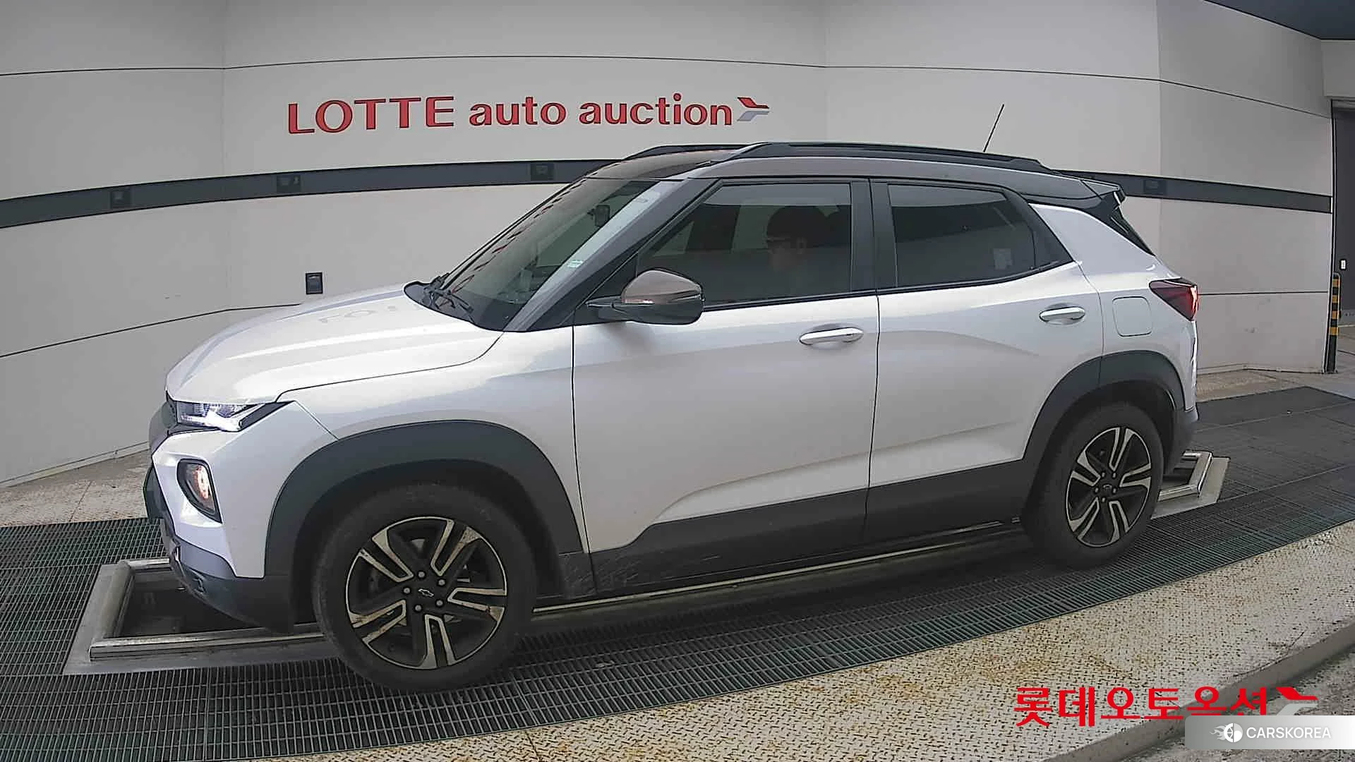 Korea G M TrailBlazer 1.35 Turbo FWD 2022 Белый из Кореи, фото 3