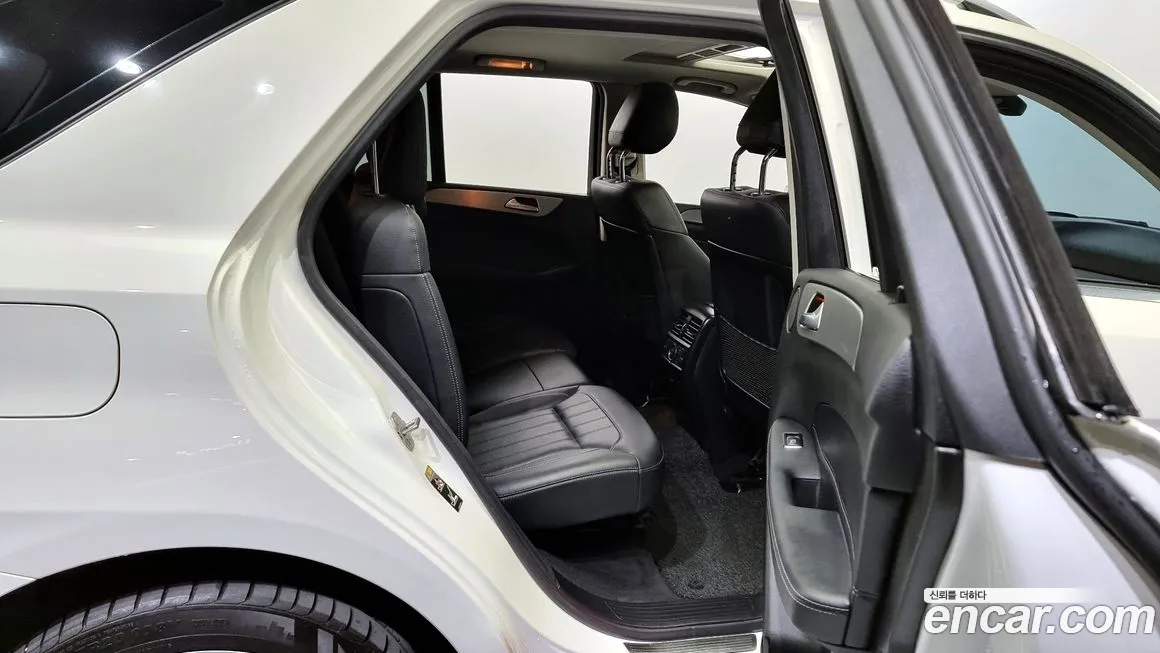 Mercedes-Benz GLE - Class W166 id 2054492 из Кореи 3