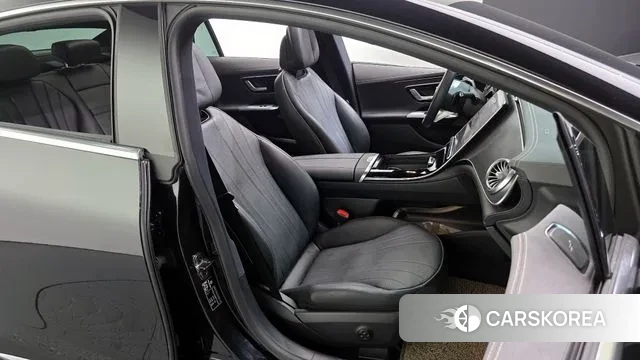 Mercedes-Benz EQE V295 2023 Черный из Кореи, фото 3