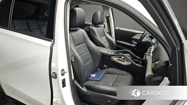 Mercedes-Benz GLE-Class W167 2021 Белый из Кореи, фото 3