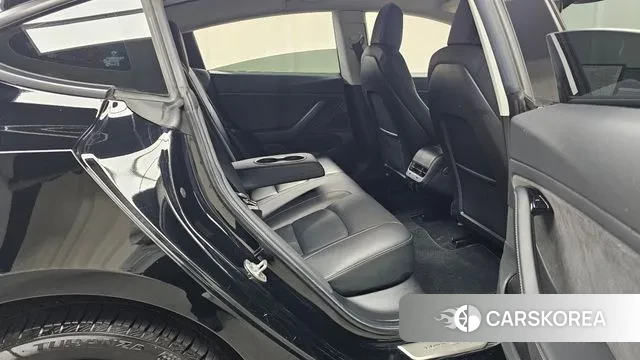 Tesla Model 3 2019 Черный из Кореи, фото 3