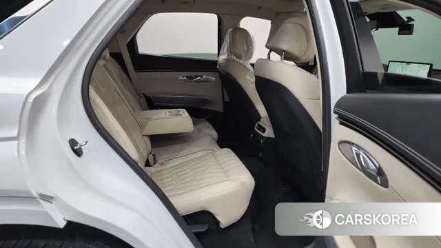 Genesis GV70 2021 Белый из Кореи, фото 3