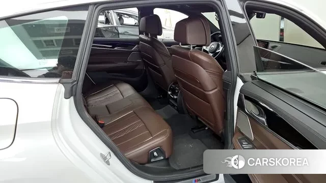 BMW 6 Series GT (G32) 2021 Белый из Кореи, фото 3