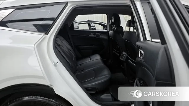 Kia Sportage 5th Generation 2024 Белый из Кореи, фото 3