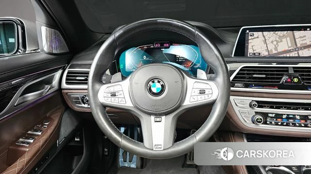 BMW 7 Series (G11) 2020 Цвет галактики из Кореи, фото 3