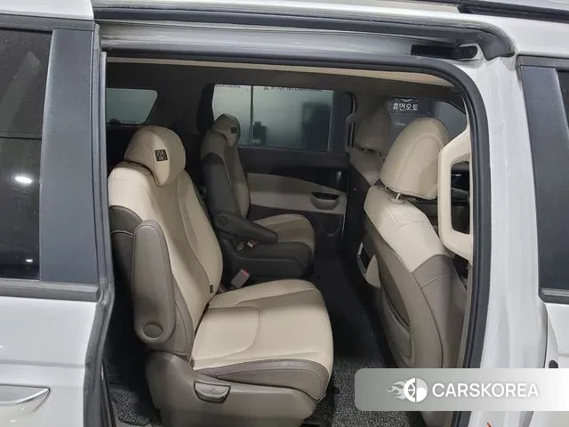 Kia Carnival 4th generation 2021 Белый из Кореи, фото 3