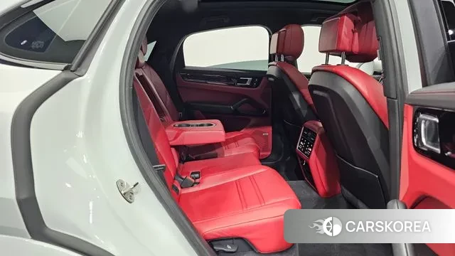 Porsche Cayenne (PO536) 2022 Белый из Кореи, фото 3