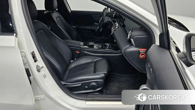 Mercedes-Benz A-Class W177 2021 Белый из Кореи, фото 3