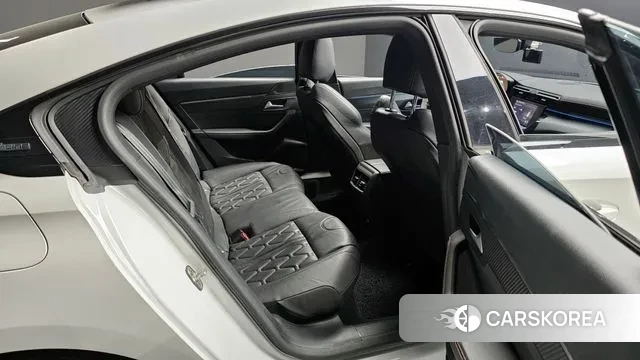 Peugeot 508 second Generation 2020 Белый из Кореи, фото 3