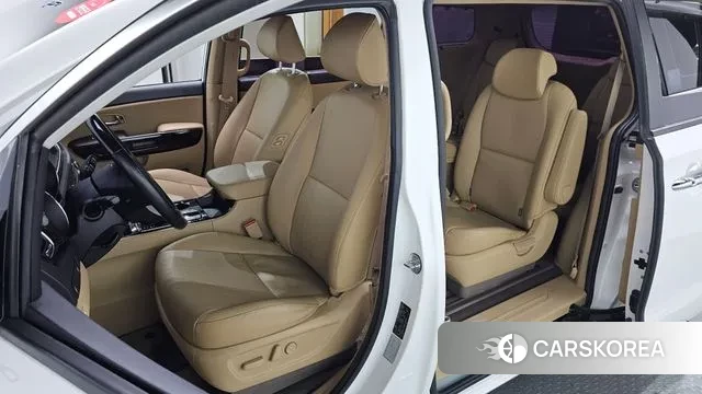 Kia The New Carnival 2019 Белый из Кореи, фото 3