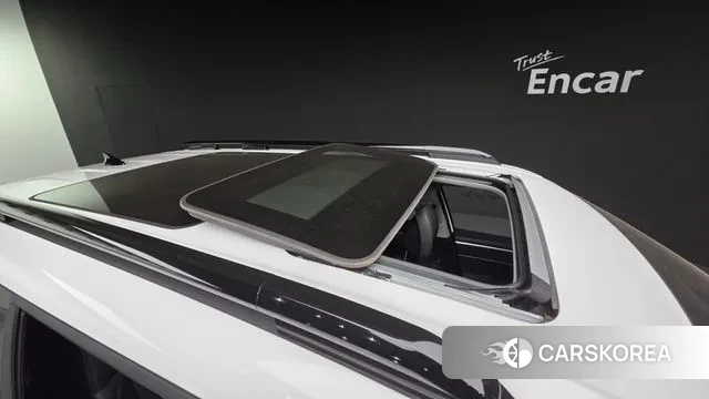 Hyundai Santa Fe (MX5) 2023 Белый из Кореи, фото 3