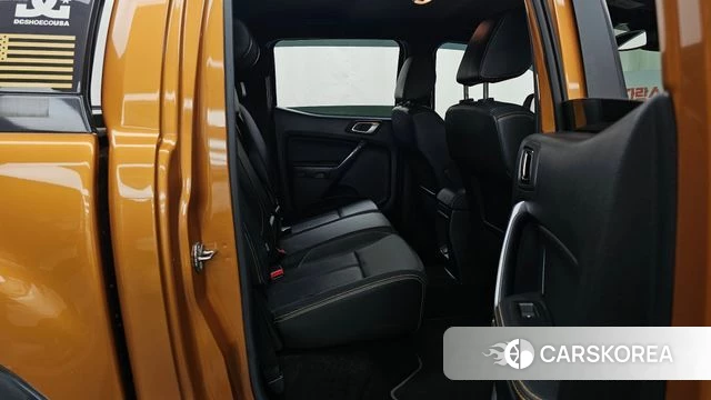 Ford Ranger 3rd Generation 2022 Оранжевый из Кореи, фото 3