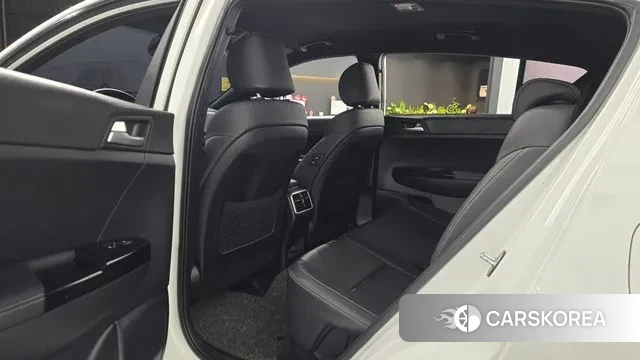 Kia Sportage The Bold 2021 Белый из Кореи, фото 3