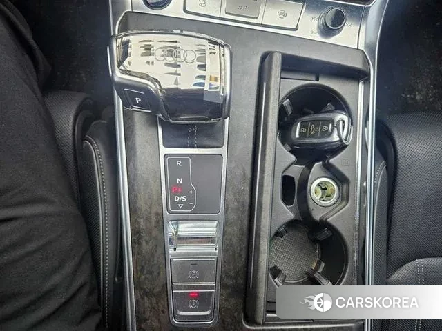 Audi A7 (4K) 2021 Белый из Кореи, фото 3