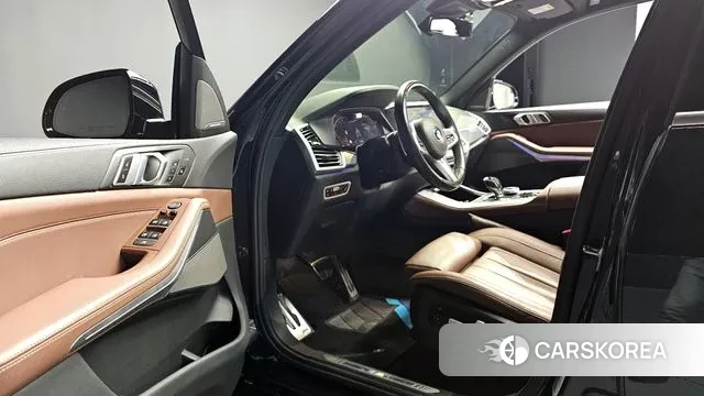 BMW X5 (G05) 2021 Черный из Кореи, фото 3