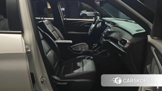 Chevrolet (GM Daewoo) Trailblazer 2021 Белый из Кореи, фото 3