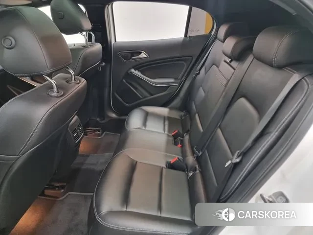 Mercedes-Benz GLA-Class X156 2019 Белый из Кореи, фото 3