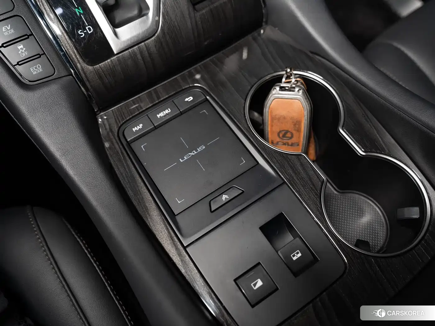 Lexus LM 2022 Белый из Китая, фото 4