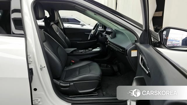 Kia EV6 2023 Белый из Кореи, фото 3