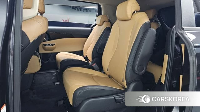 Kia Carnival 4th generation 2021 Серый из Кореи, фото 3