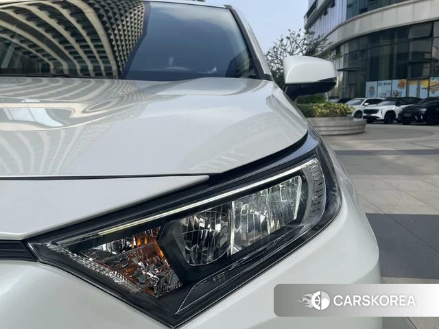 Toyota RAV4 Rongfang 2022 Белый из Китая, фото 3