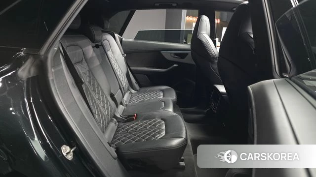 Audi Q8 (4M) 2022 Черный из Кореи, фото 3