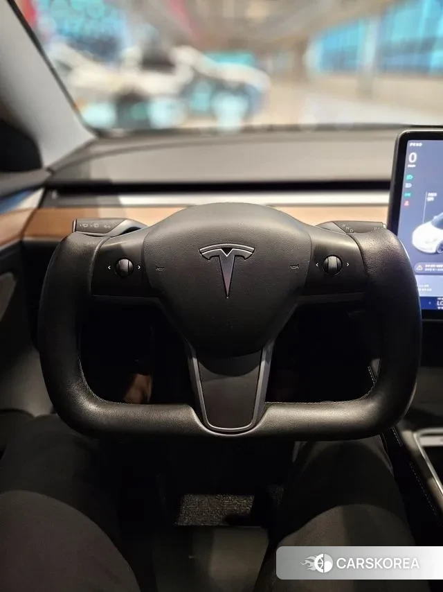 Tesla Model 3 2022 Белый из Кореи, фото 3