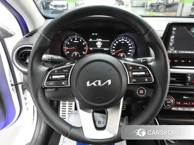 Kia The New K3 2nd generation 2024 Жемчужный цвет из Кореи, фото 3