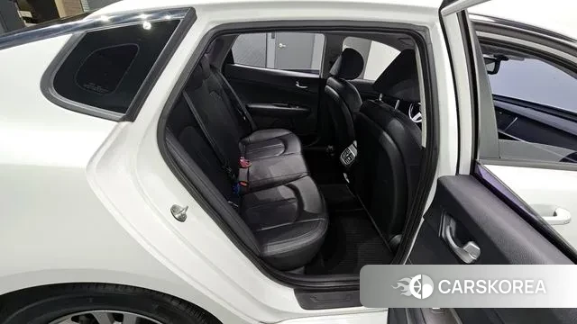 Kia The New K5 2nd generation 2018 Белый из Кореи, фото 3