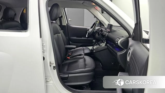 Hyundai Casper 2022 Белый из Кореи, фото 3