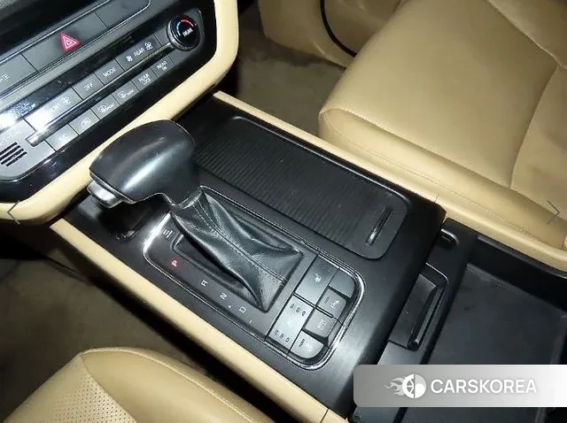 Kia All New Carnival 2018 Белый из Кореи, фото 3