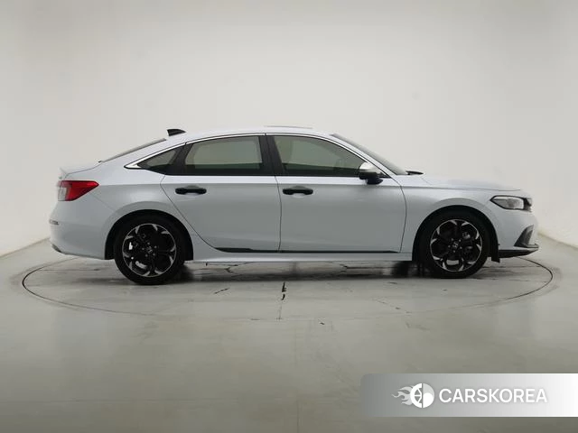 Honda Civic 2023 Белый из Китая, фото 3