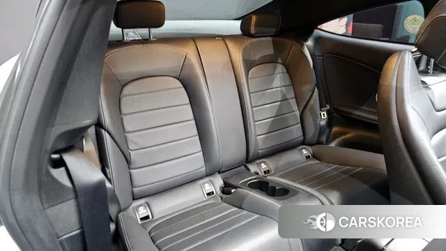 Mercedes-Benz C-Class W205 2019 Белый из Кореи, фото 3