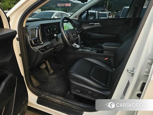 Kia Sportage 5th Generation 2023 Белый из Кореи, фото 3