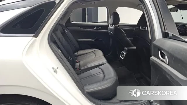 Kia K5 3rd generation 2021 Белый из Кореи, фото 3