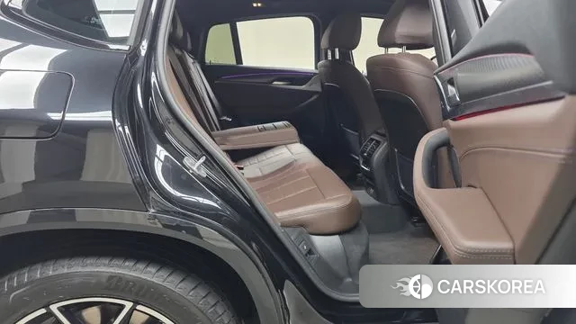 BMW X4 (G02) 2024 Черный из Кореи, фото 3