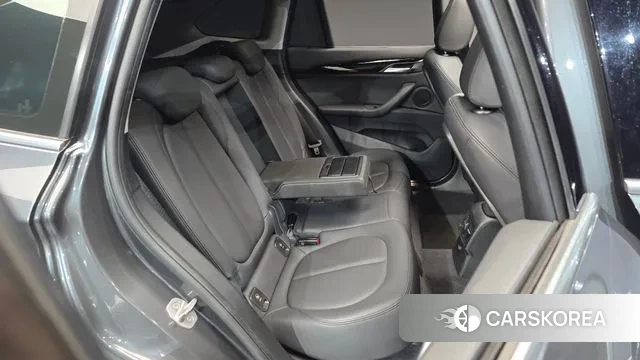 BMW X1 (F48) 2018 Серый из Кореи, фото 3