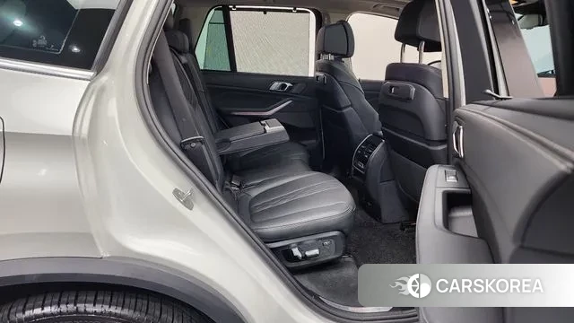 BMW X5 (G05) 2024 Белый из Кореи, фото 3