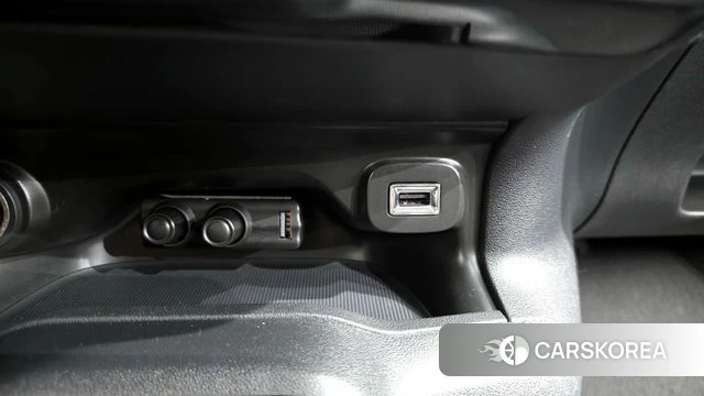 Citroen / DS C4 Cactus 2018 Серый из Кореи, фото 3