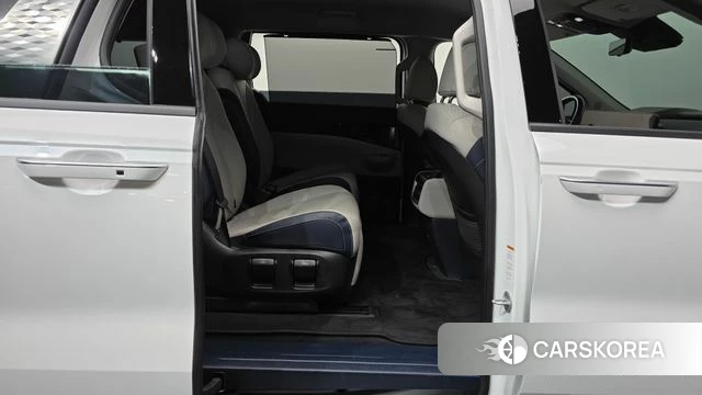 Kia The New Carnival 4th Generation 2024 Белый из Кореи, фото 3