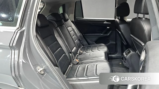 Volkswagen Tiguan second Generation 2018 Серый из Кореи, фото 3