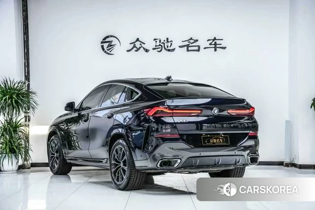BMW X6 2021 Черный из Китая, фото 3