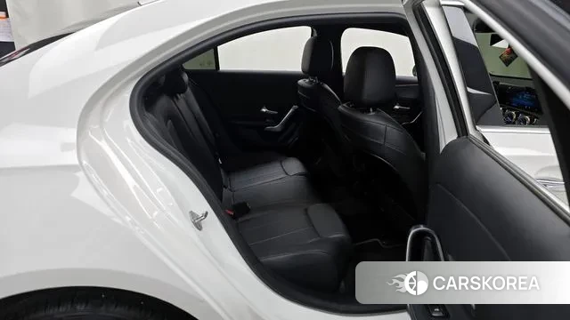 Mercedes-Benz A-Class W177 2021 Белый из Кореи, фото 3