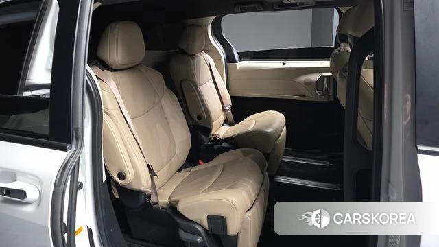 Toyota Sienna 4th Generation 2024 Белый из Кореи, фото 3