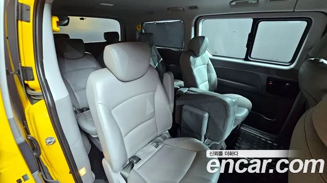 Hyundai The New Grand Starex 2018 Желтый из Кореи, фото 3